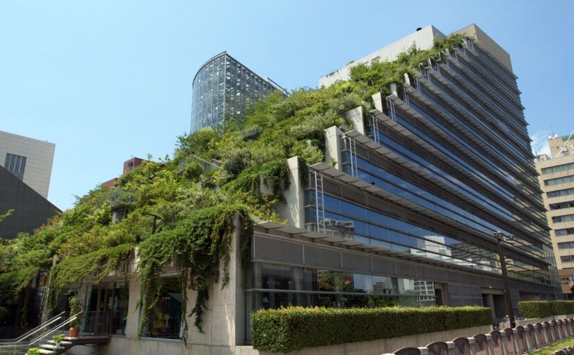 福岡県にある日本を代表する有名建築家の作品10選。隈研吾の美しいスタバから磯崎新による鮨屋まで！