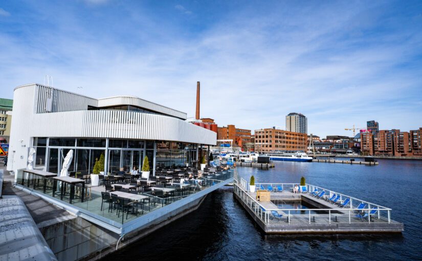 世界のサウナ首都と呼ばれるタンペレにあるフィンランドのサウナ「Kuuma（クーマ）」